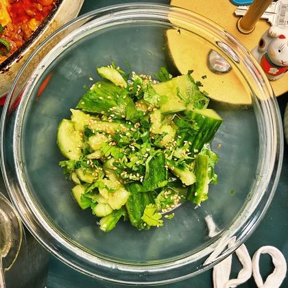 Crunchy smashed cucumber salad